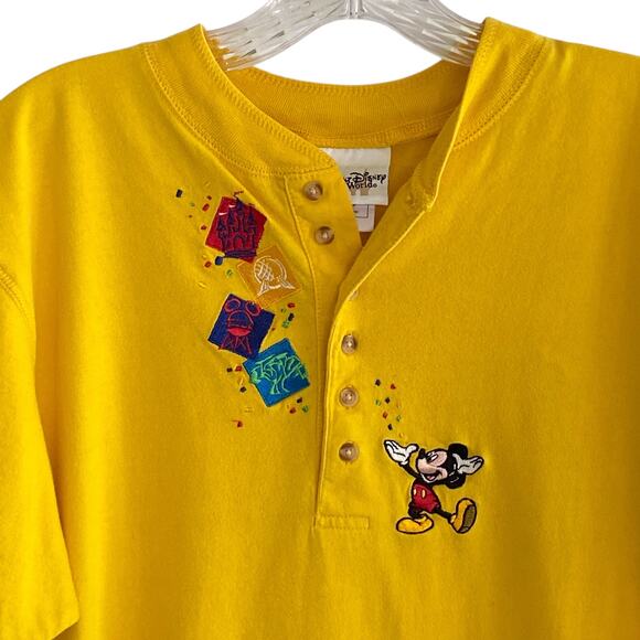 Walt Disney World Mickey Mouse Embroidered Henley Top Medium 4 Theme Park Logos - Picture 2 of 11